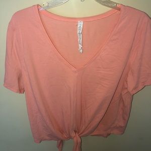 Peachy Pink cropped t-shirt